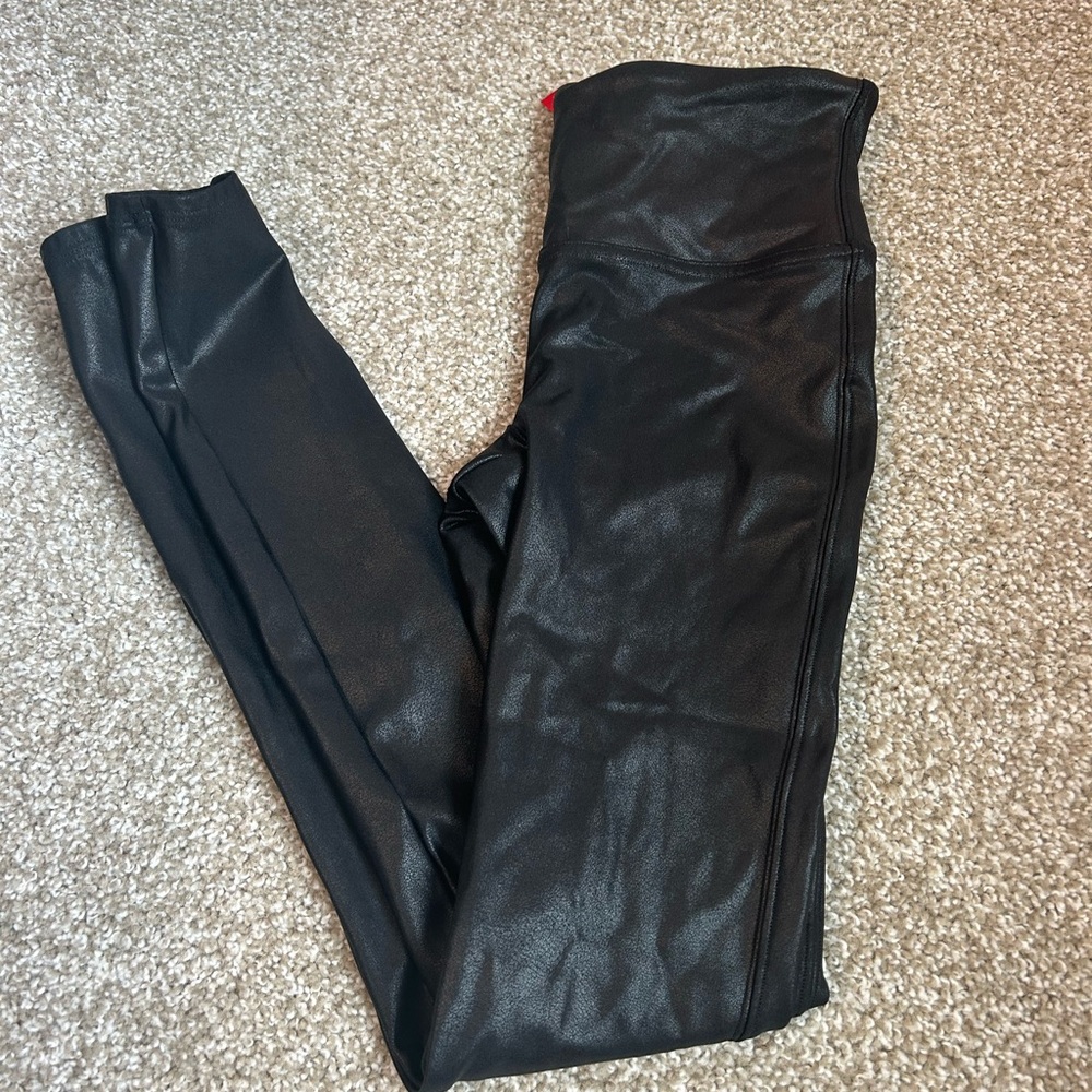 Spanx faux leather leggings size small